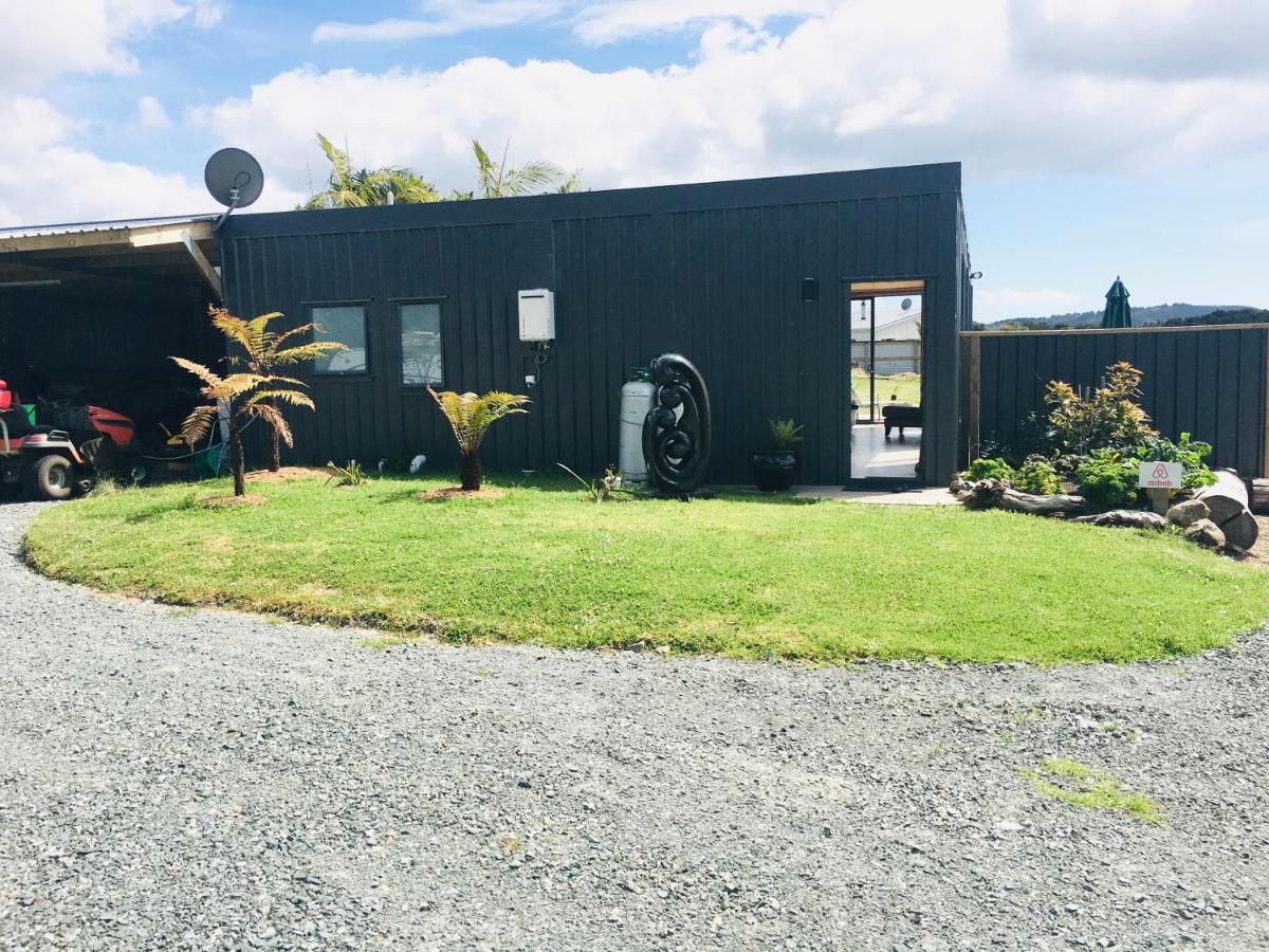 The Camel At Araiawa Raio Lodge Pukenui Exterior photo